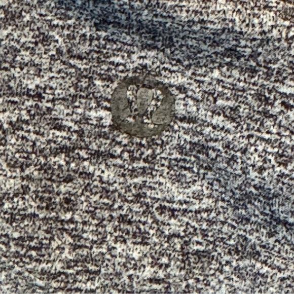 Lululemon Tracker Short V 4" Heather Lux Multi Black Swift Low Rise Women’s SZ4 - Picture 5 of 10